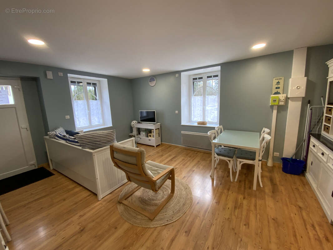 Appartement à LUXEUIL-LES-BAINS