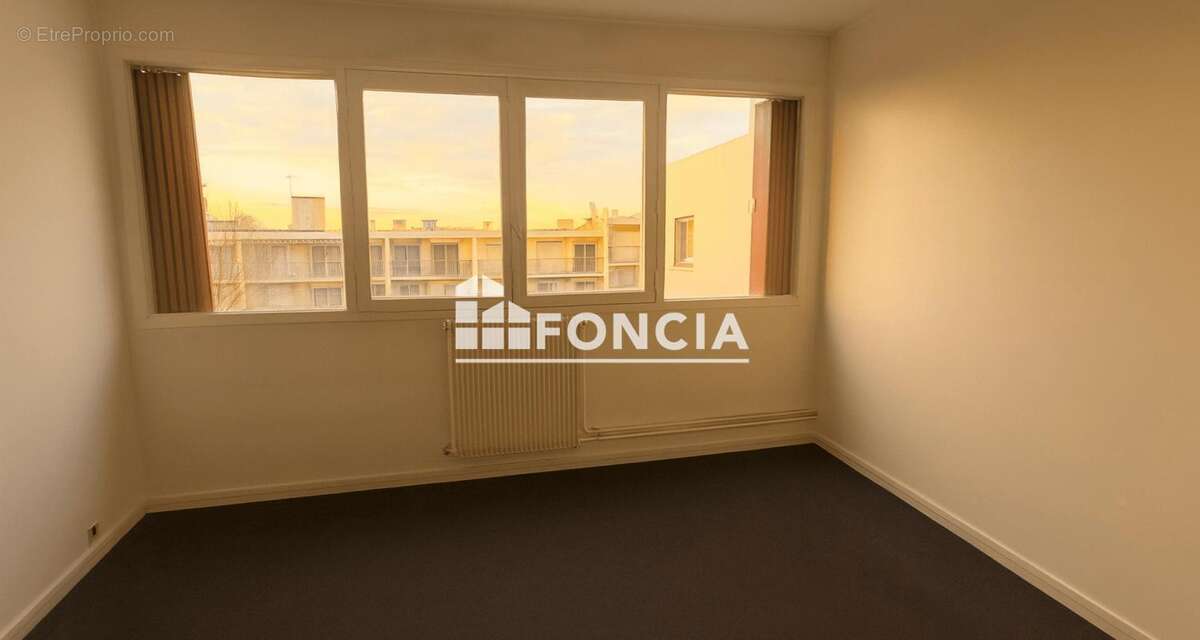 Appartement à RUEIL-MALMAISON