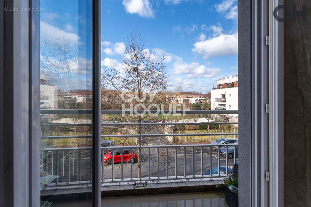 Appartement à CORBEIL-ESSONNES