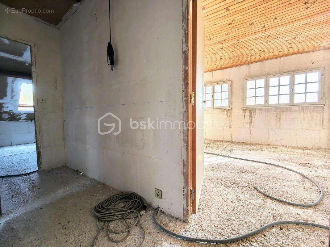 Maison à JOUARS-PONTCHARTRAIN