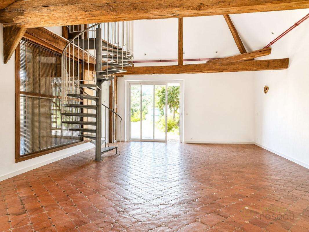 Maison 315 m² à Abbecourt  - photo 4