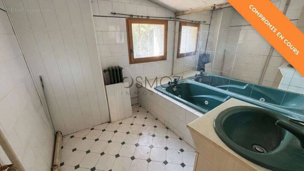 Maison à rénover 210M2 avec terrain constructible - photo 13