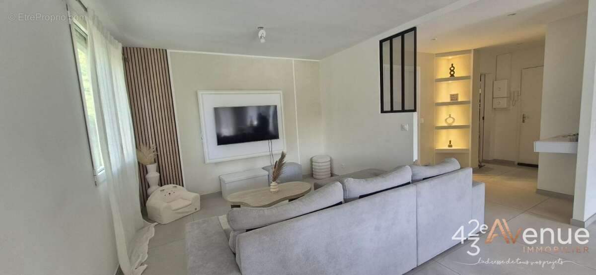 Appartement à SAINT-ETIENNE