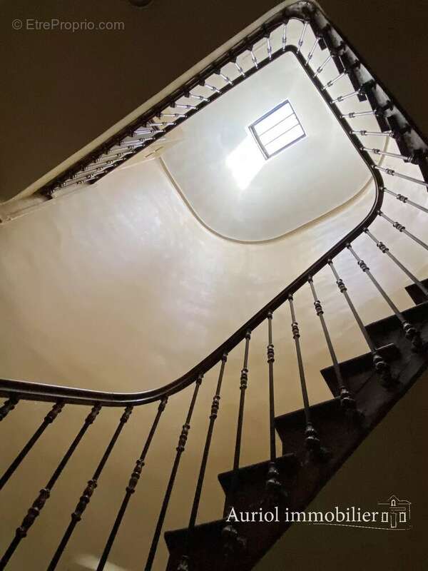 Appartement à AURIOL