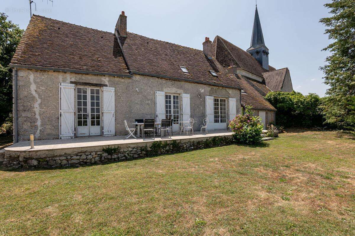 Maison à CLOYES-SUR-LE-LOIR
