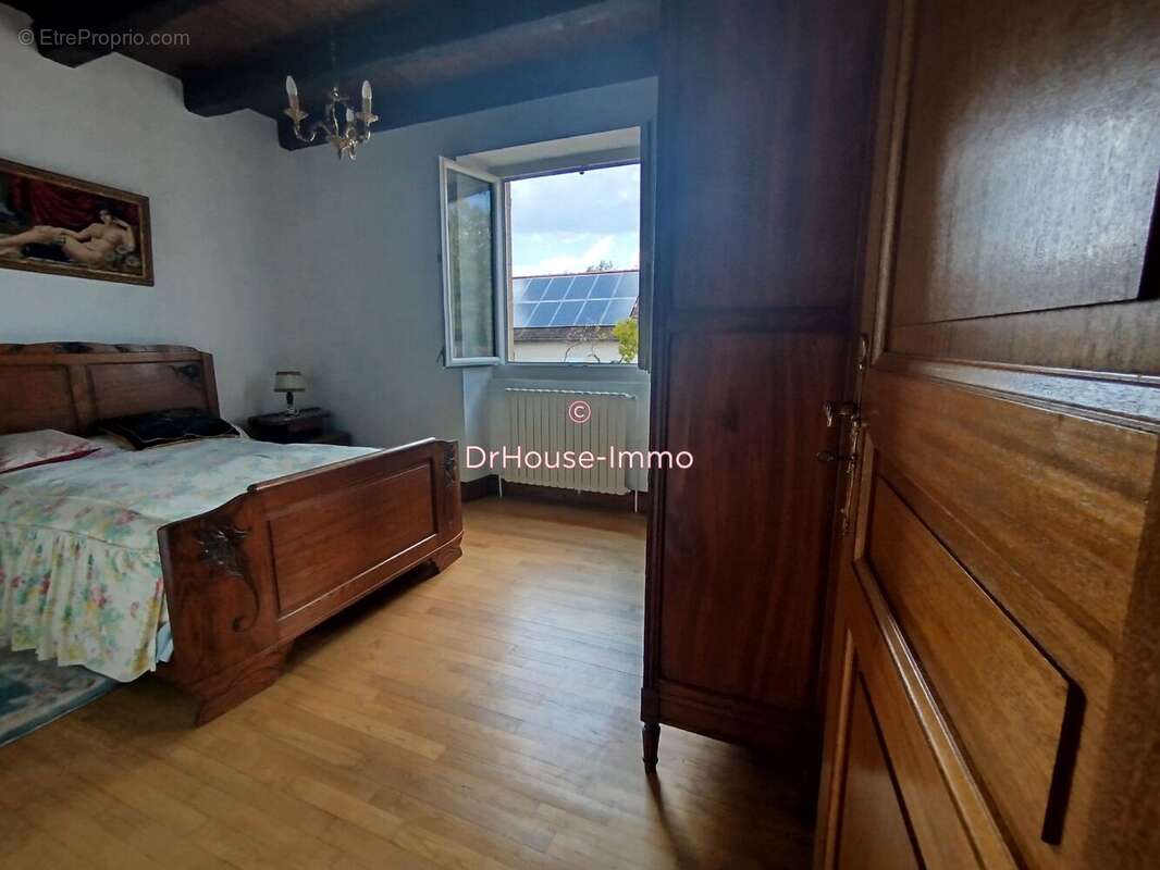 Maison 130 m² à Beauregard-De-Terrasson  - photo 6