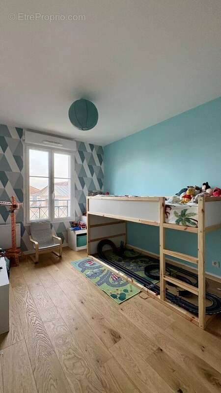 Appartement à MAGNY-LE-HONGRE