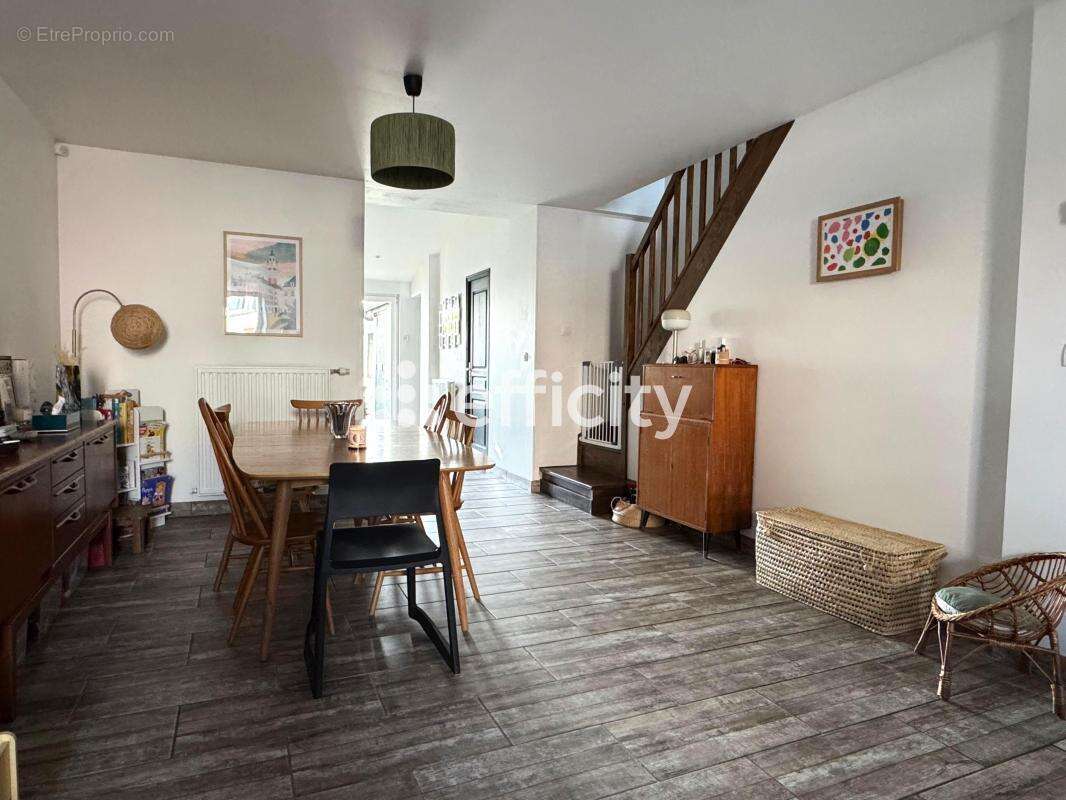 Maison à FOURNES-EN-WEPPES