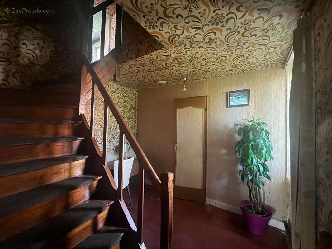 Maison à SAINT-DESIRE