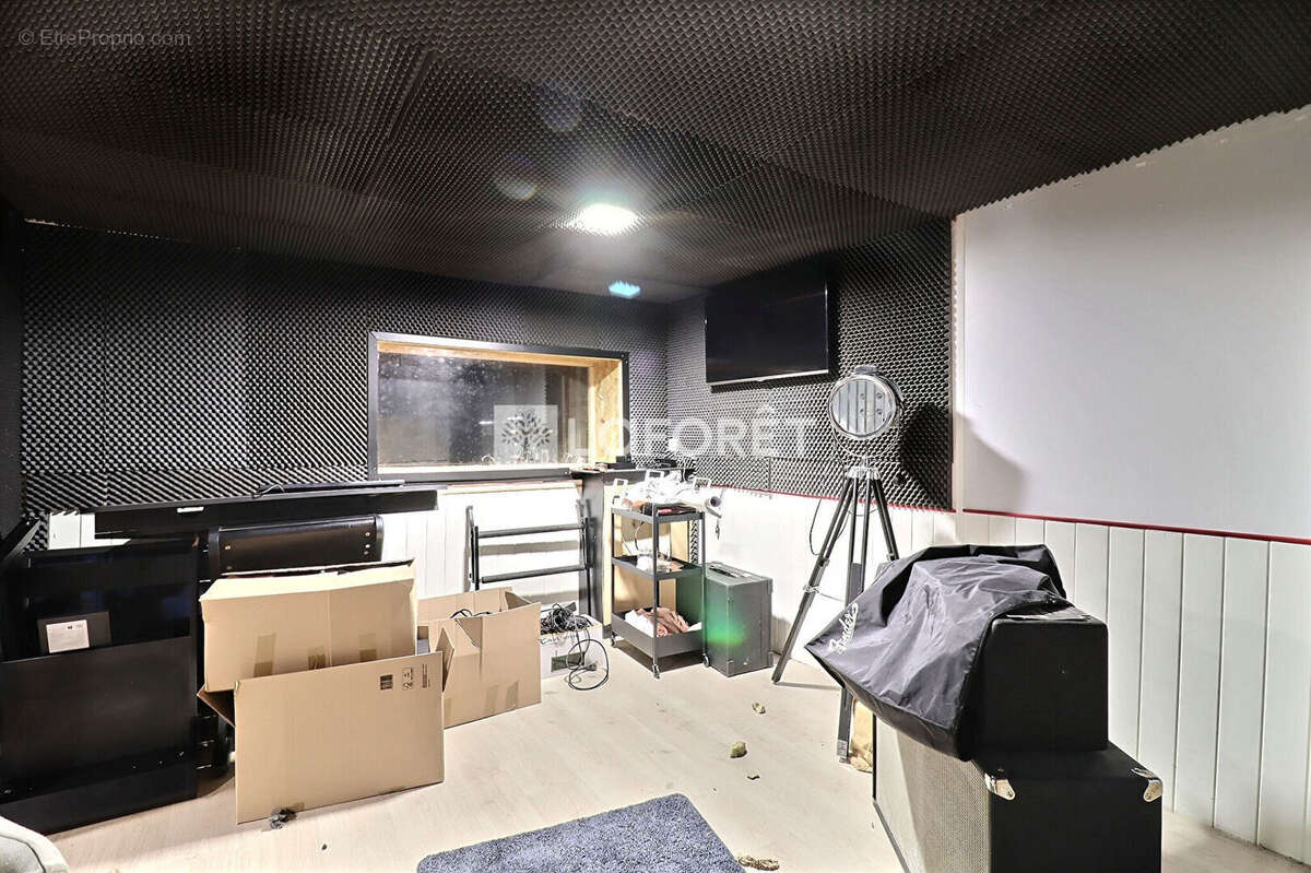 Appartement à SAINT-OUEN