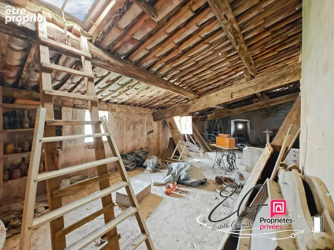 Maison en pierre à rénover :  jardin, garage, grenier aménageable - photo 15