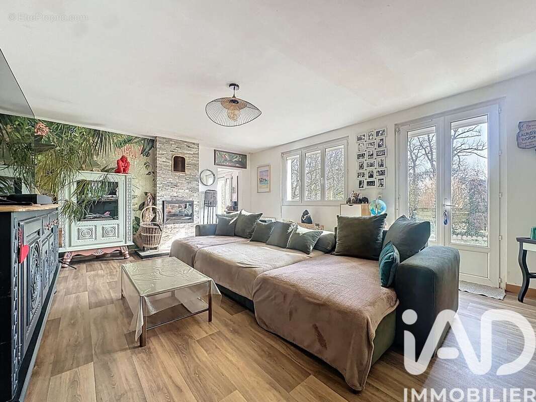 Photo 6 - Maison à MINIAC-MORVAN