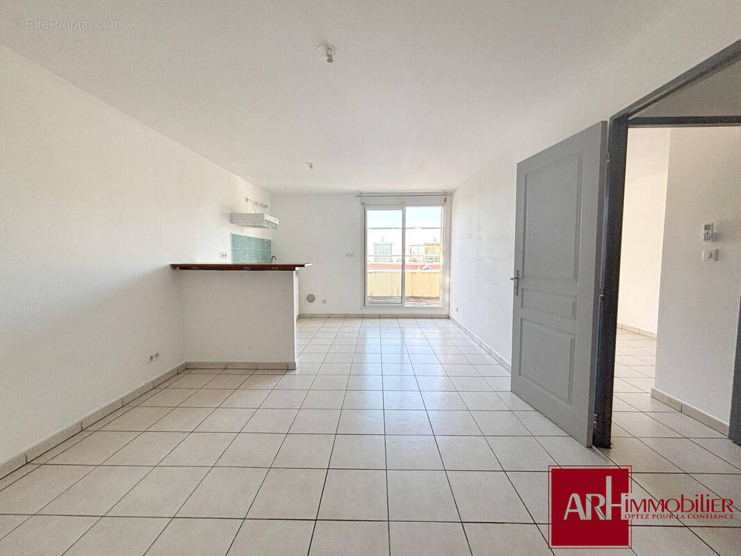 Appartement à SAINT-DENIS