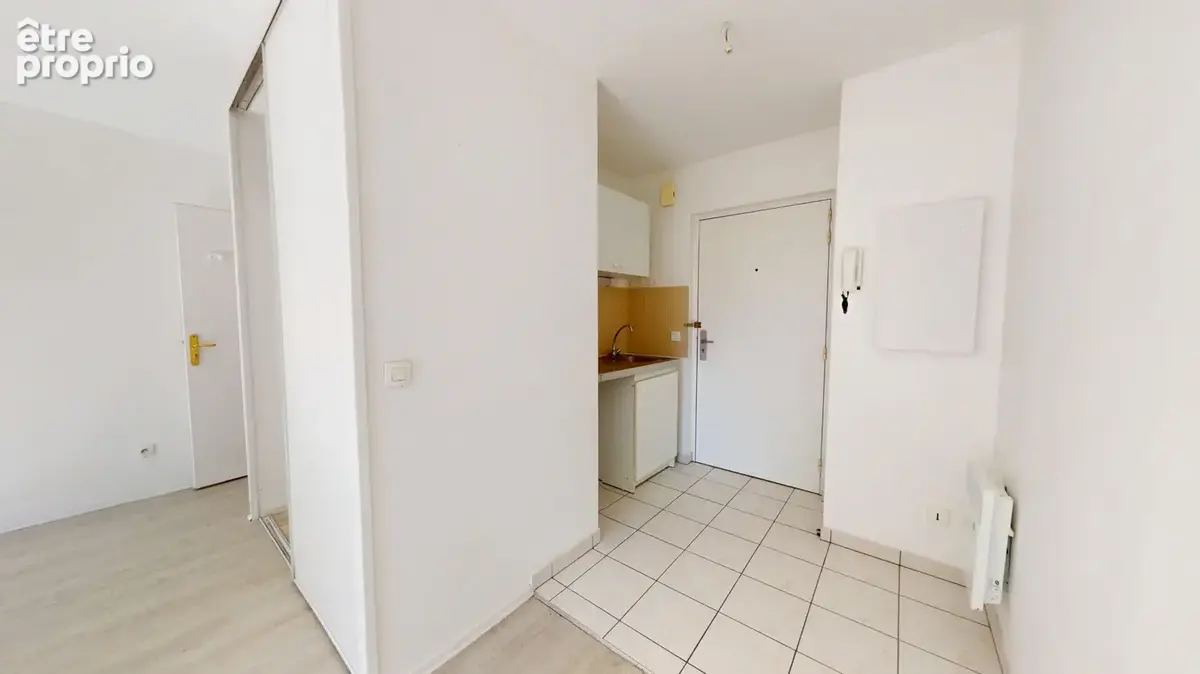 Eglise de pantin  studio avec grand balcon sur jardin (6m²) parking  calme & lumineux  avl immobilier - 01.48.44.45.40  - photo 9