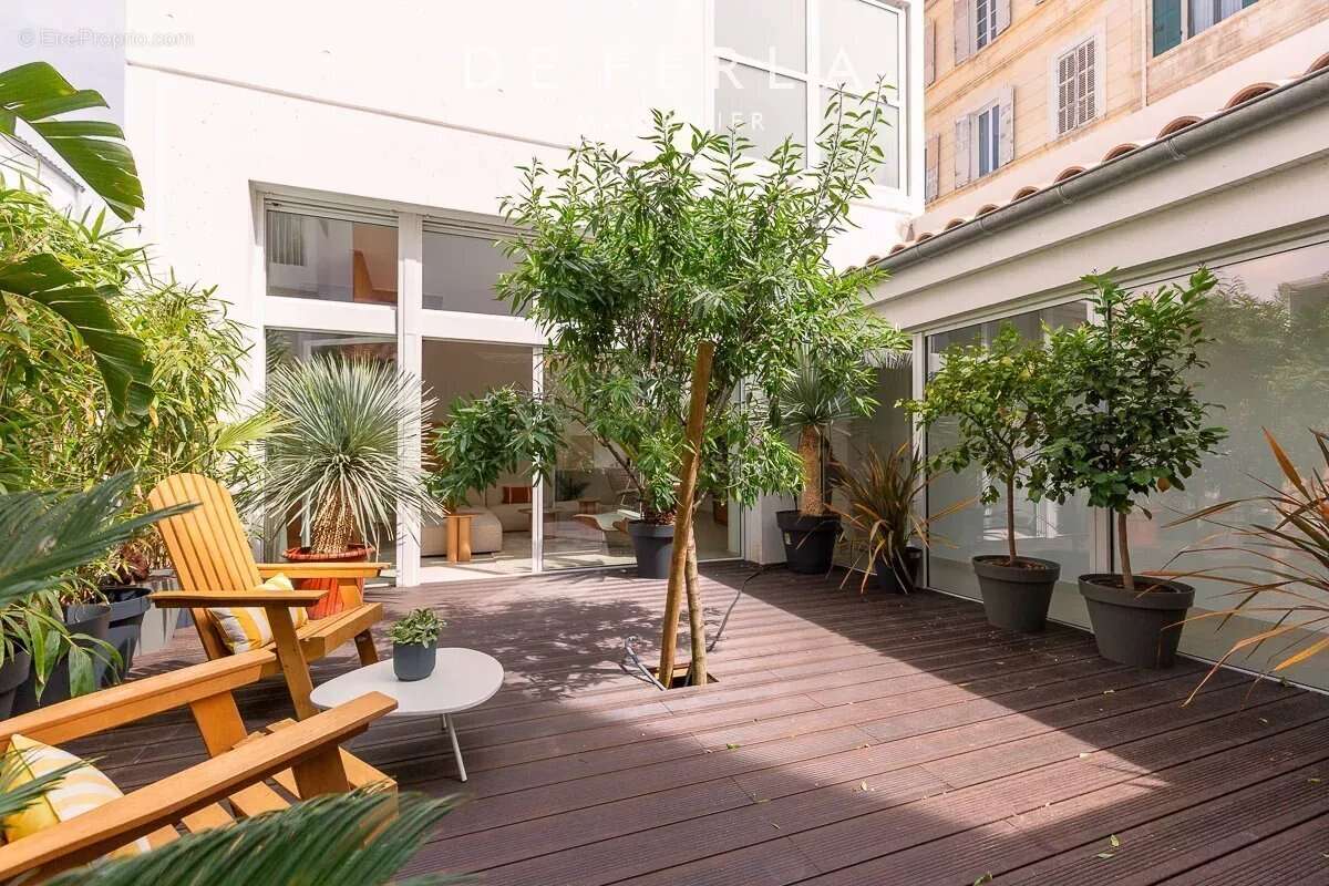 Maison à MARSEILLE-6E