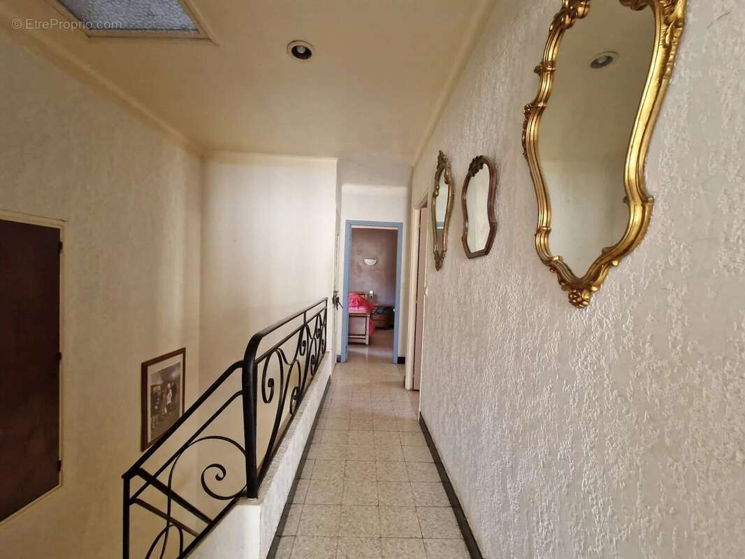 Maison de villa T5 - photo 7