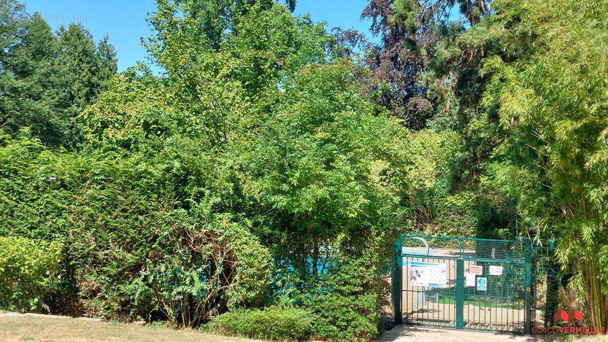 Appartement à LOUVECIENNES