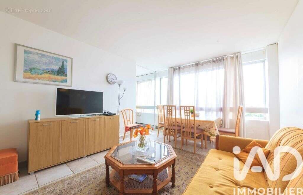 Photo 3 - Appartement à PUTEAUX