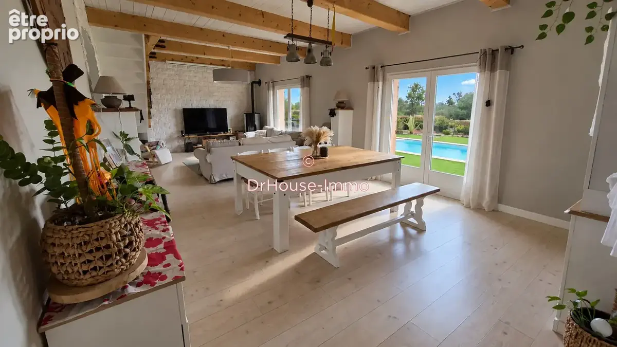 Maison 6 pièces 153 m² à vendre à Le Luc (83340) - photo 3