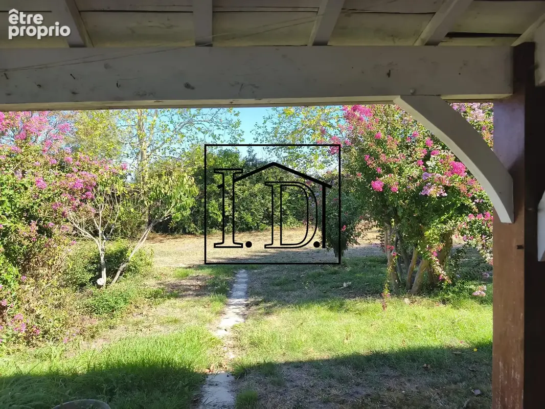 Vue de l'entrée - façade avant