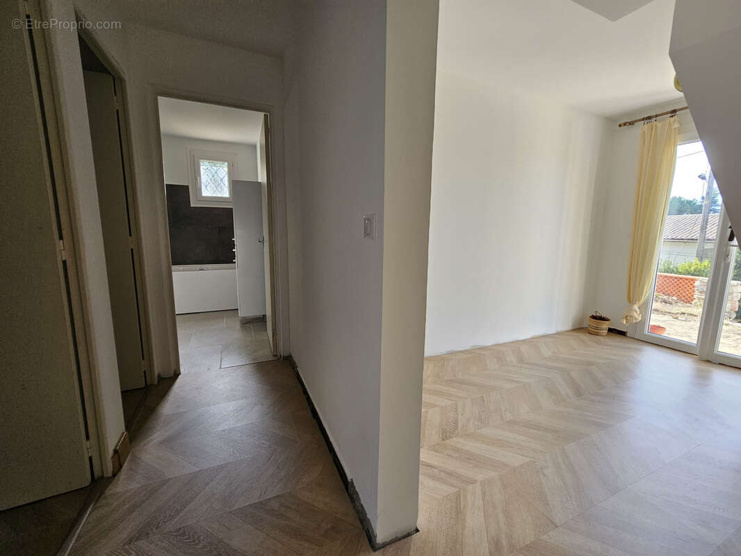 Maison à SAINT-VALLIER-DE-THIEY