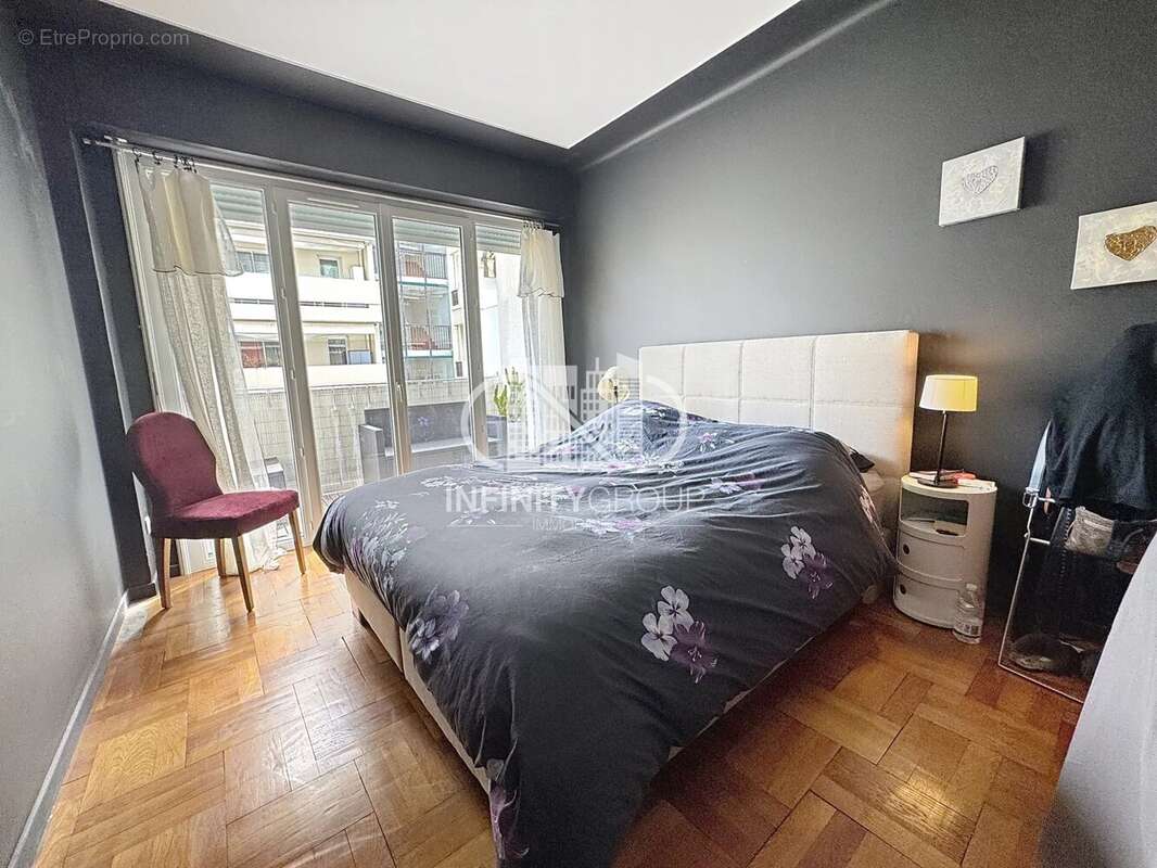 Appartement à LE CANNET