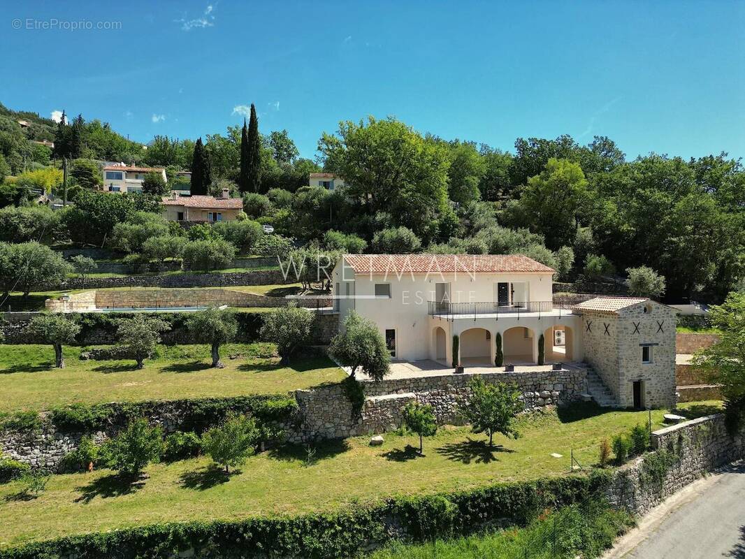 Maison à SEILLANS