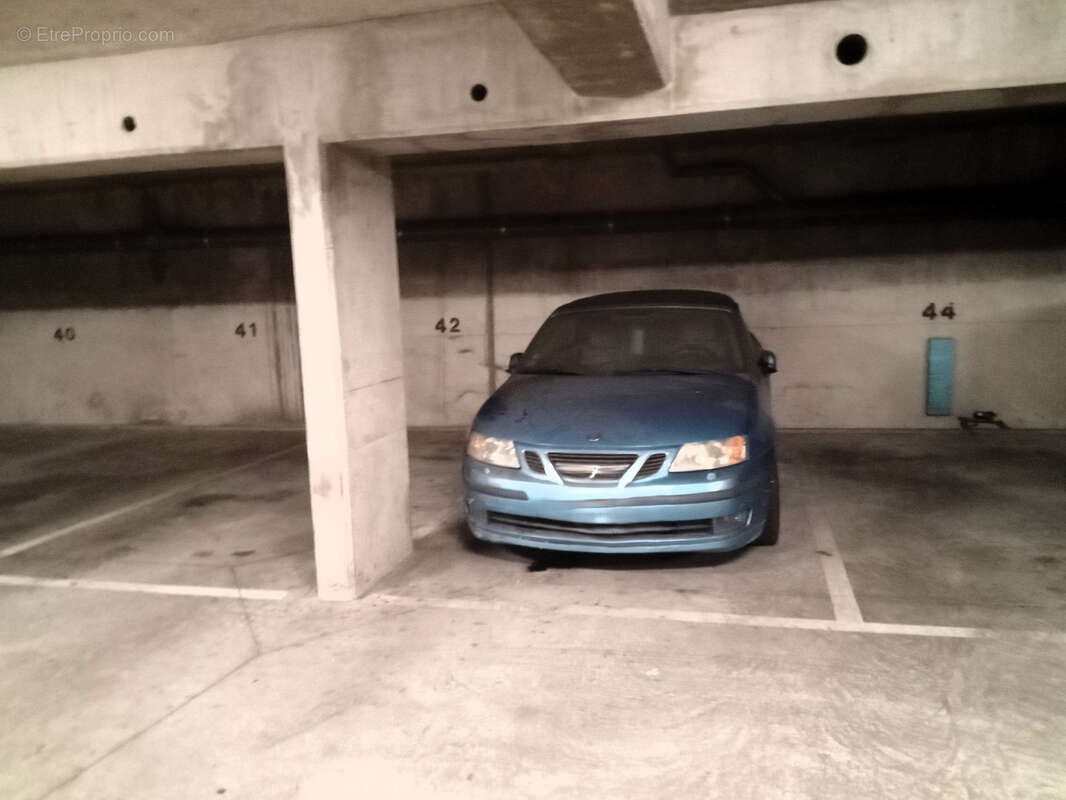 Parking à ARGENTEUIL