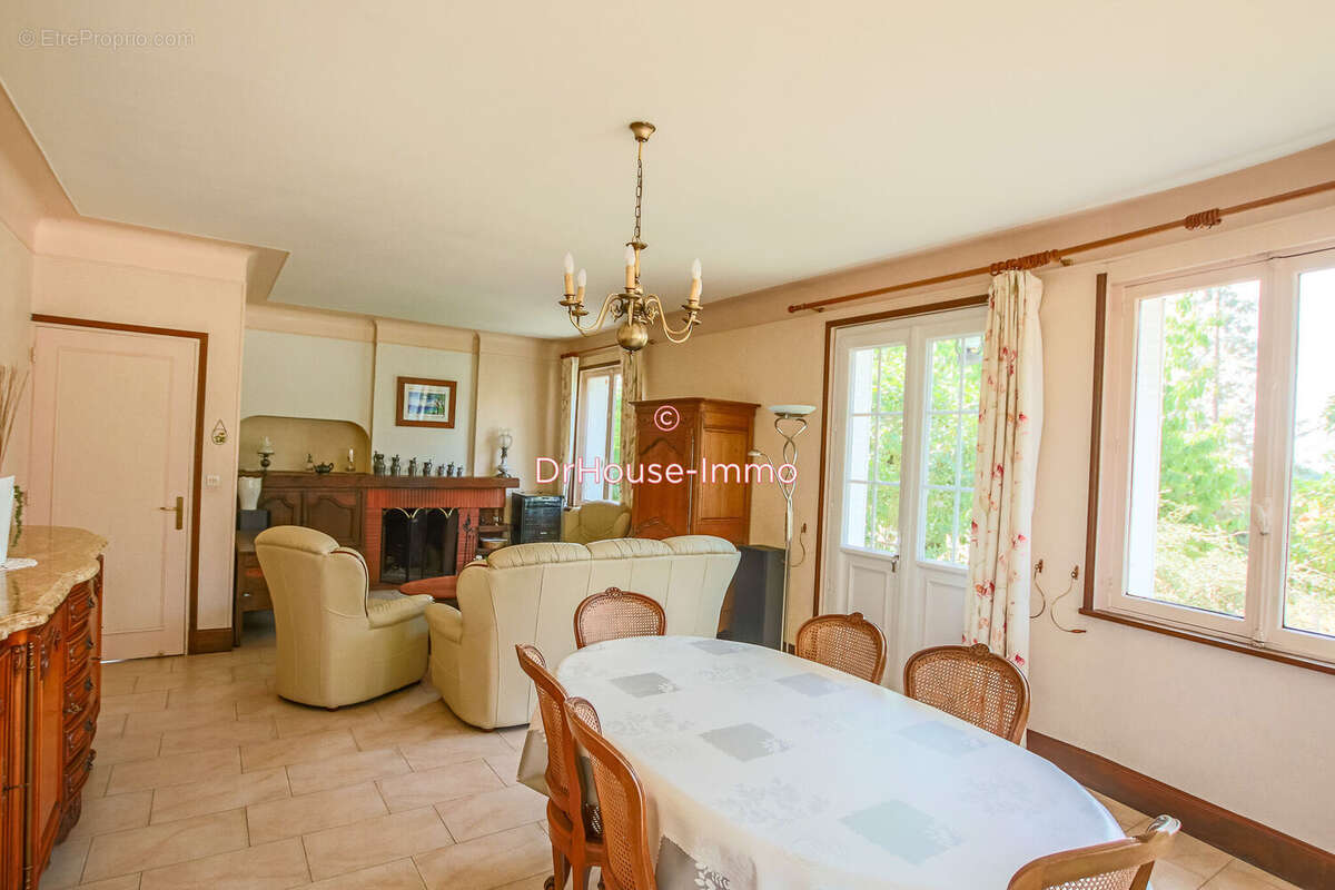 Maison 144 m² à Illiers-L'eveque  - photo 4