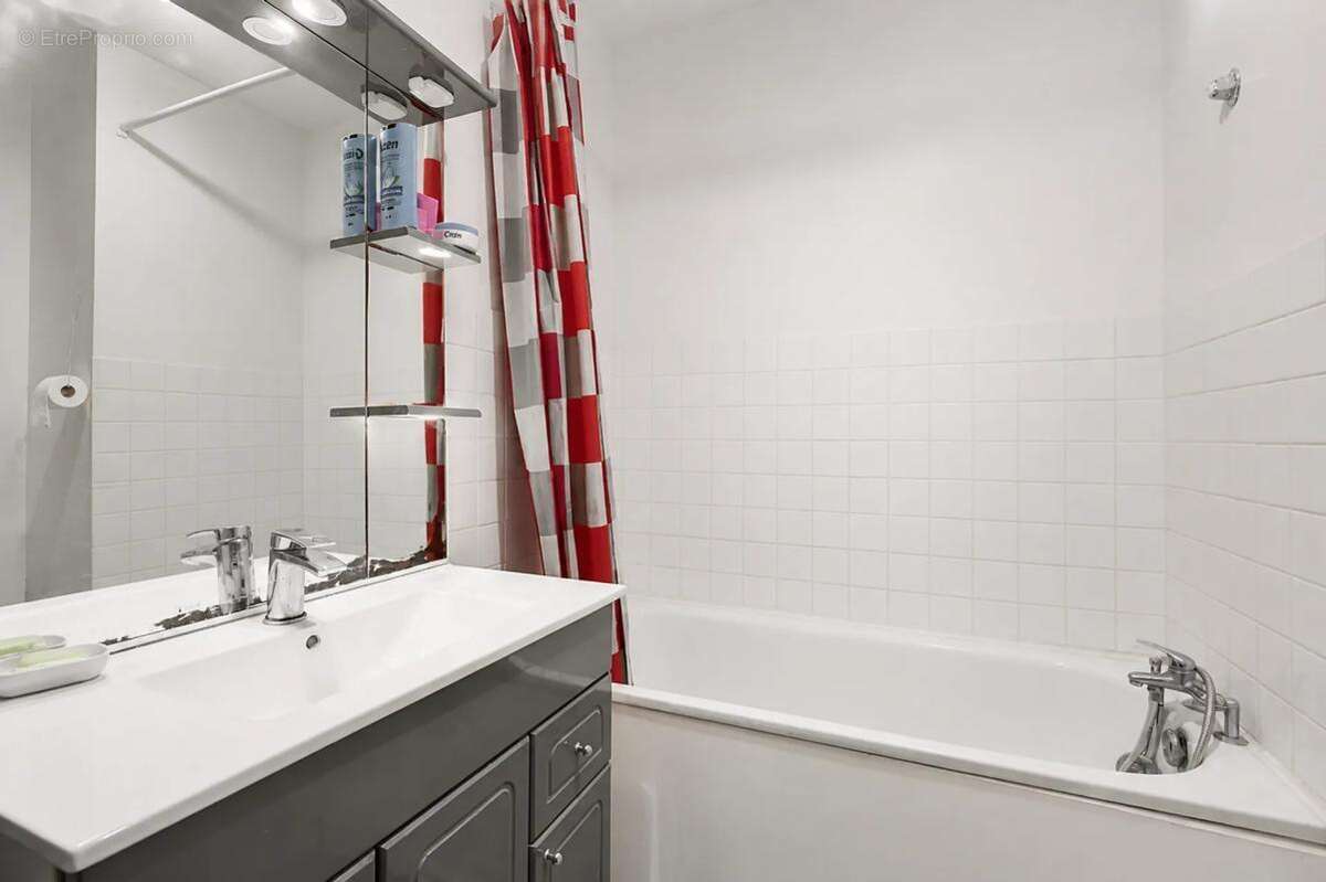 Appartement de 2 pièces de 35 m² à Bobigny - photo 10