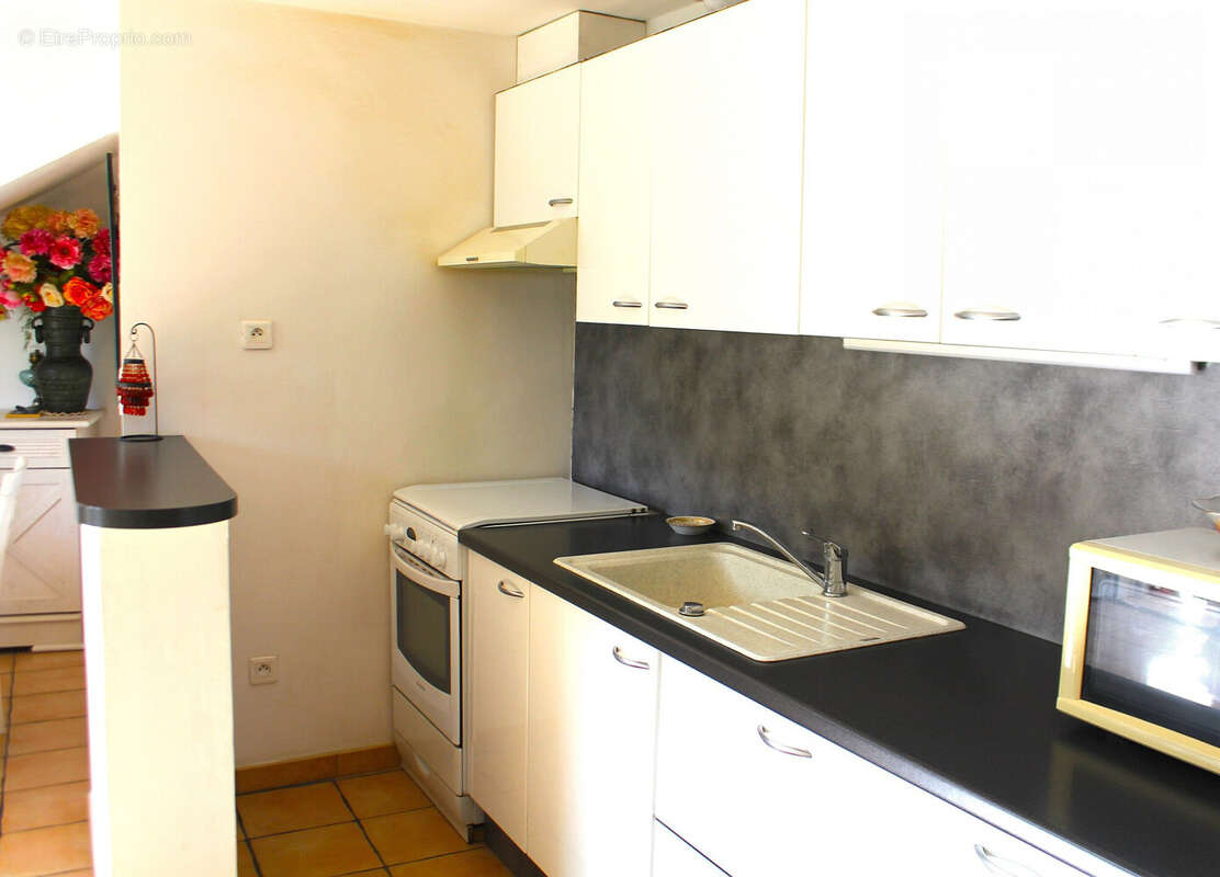 Appartement 61 m² à Sollies-Pont  - photo 2