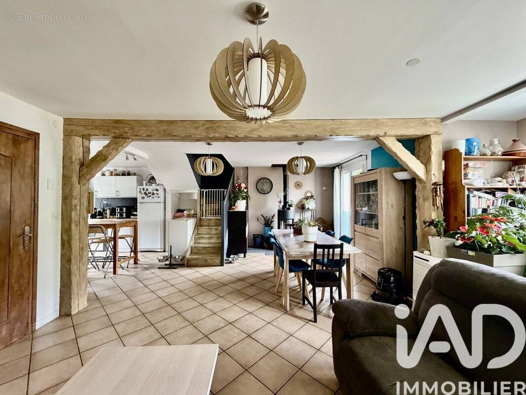 Photo 1 - Maison à CHAMPCUEIL
