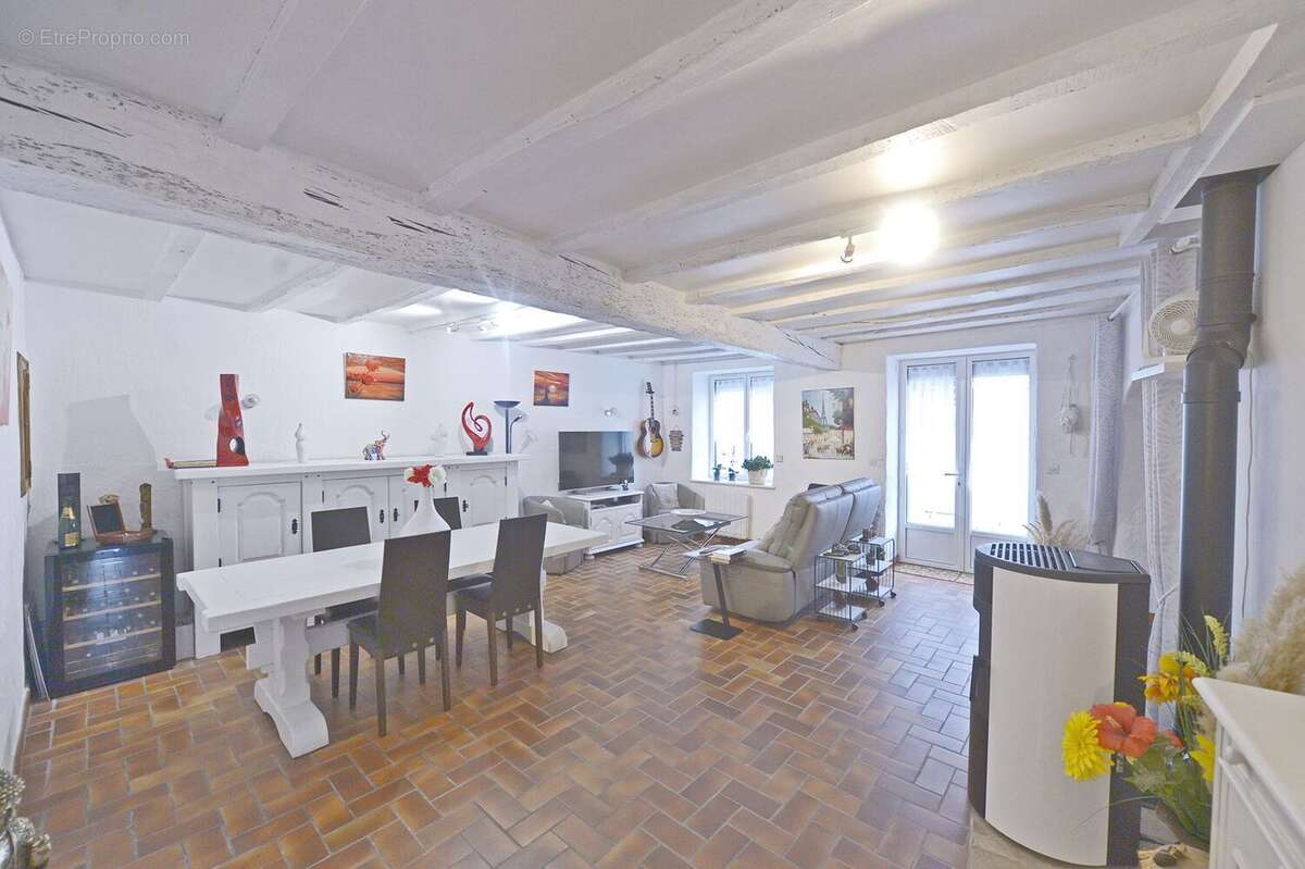 Maison à SAINT-GEORGES-DE-DIDONNE