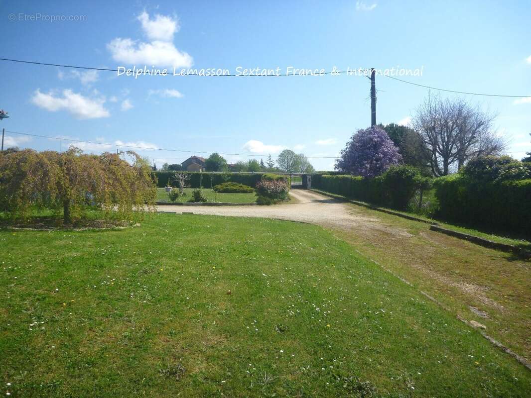 Maison de plain-pied avec piscine près de Bergerac - photo 15