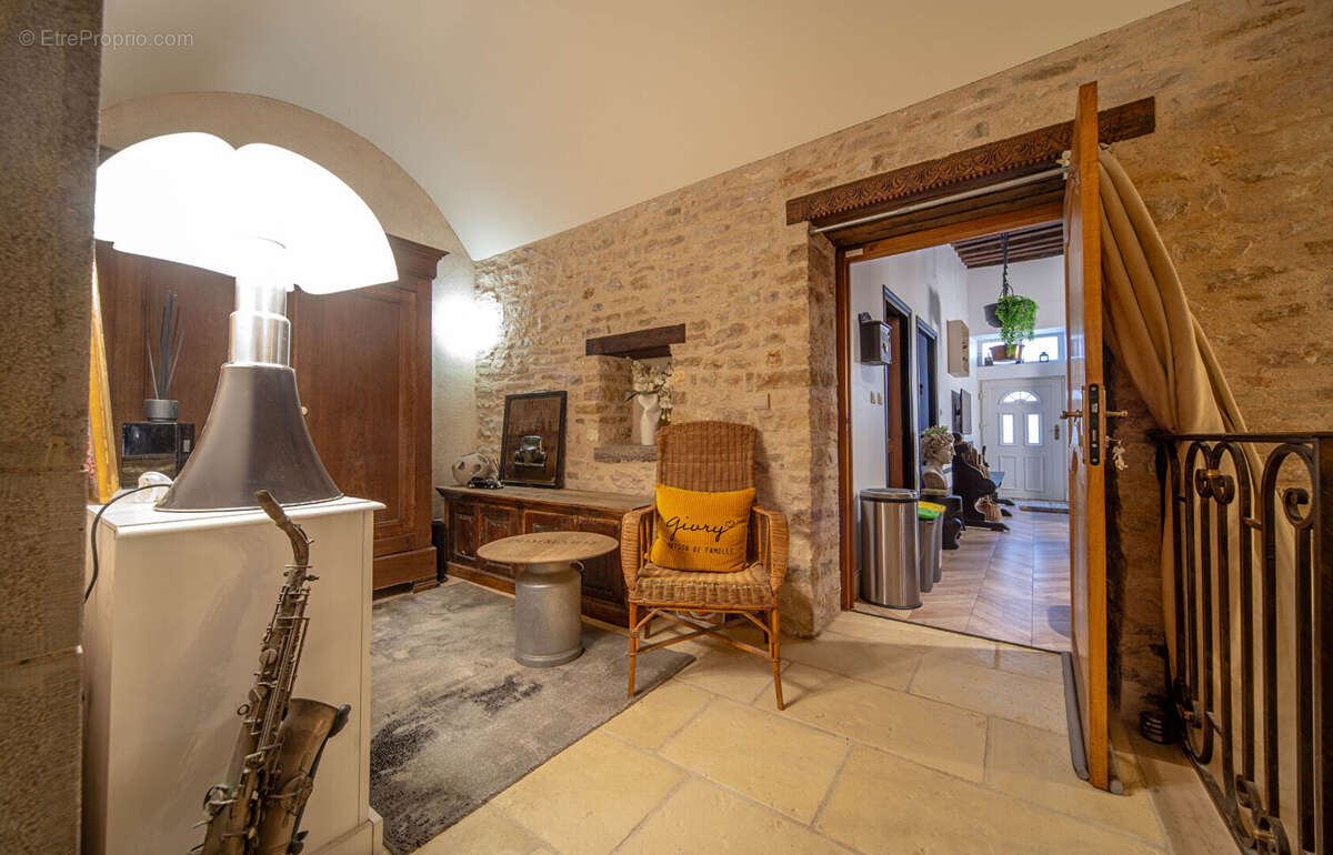 Maison à CHALON-SUR-SAONE