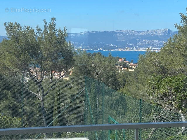 Appartement à SAINT-MANDRIER-SUR-MER