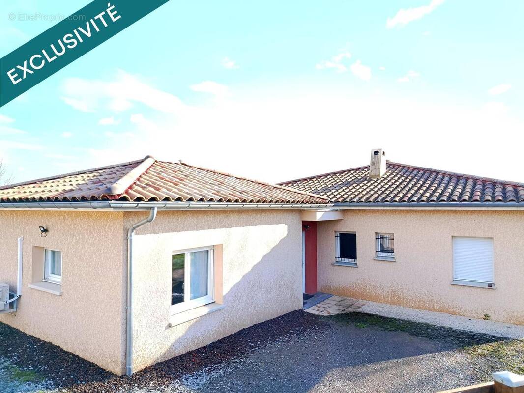Photo 1 - Maison à SAINT-PRIVAT
