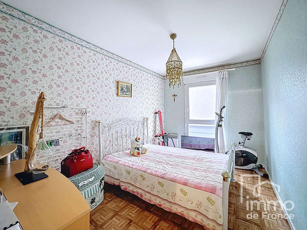 Appartement à BELLEGARDE-SUR-VALSERINE