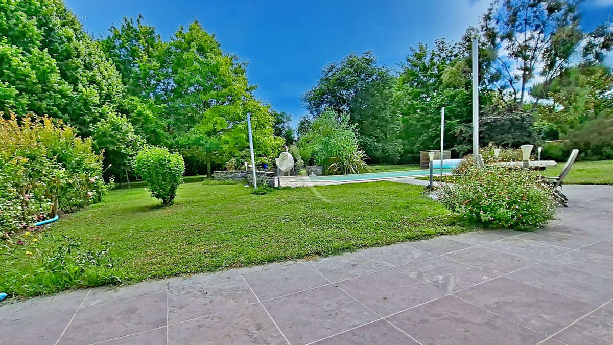 Maison Verrières-en-Anjou - photo 14