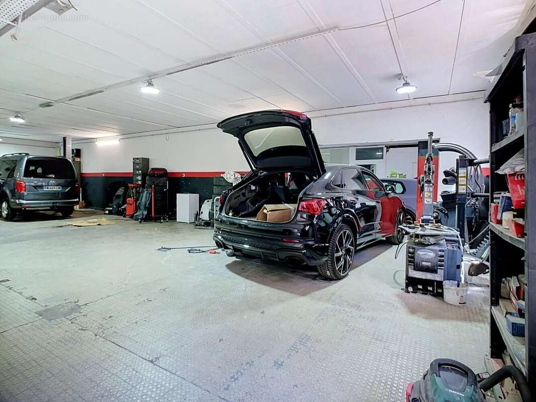 Entrepot/carrosserie/box ferme - photo 2