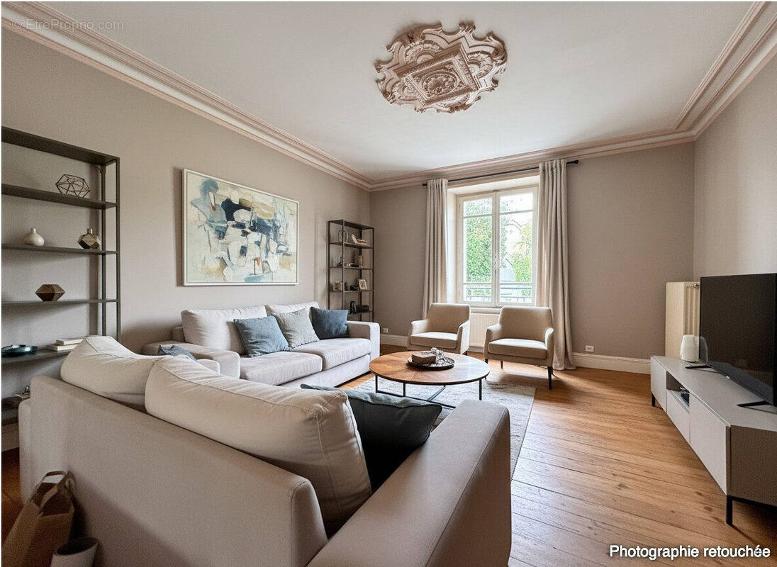 Photo retouchée - Maison à LORIENT