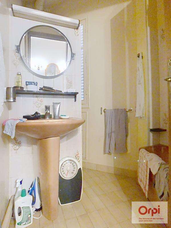 Appartement à ISSY-LES-MOULINEAUX