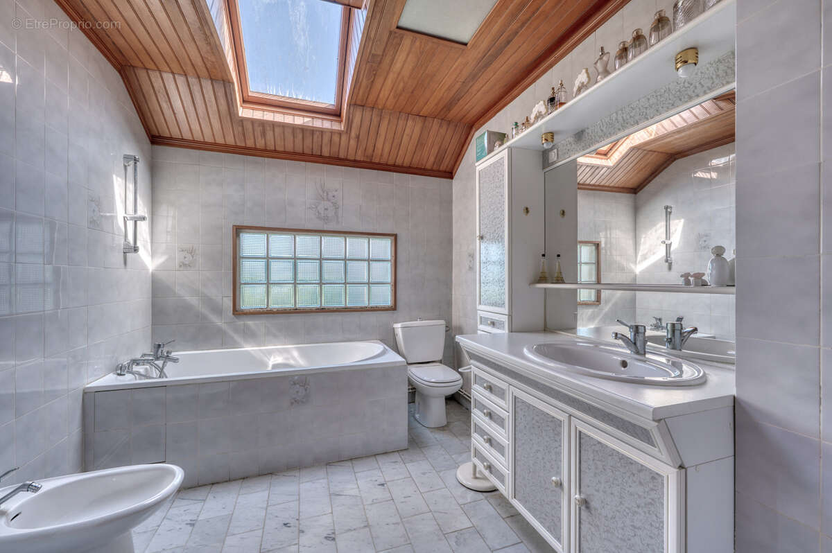 Maison à IVRY-SUR-SEINE