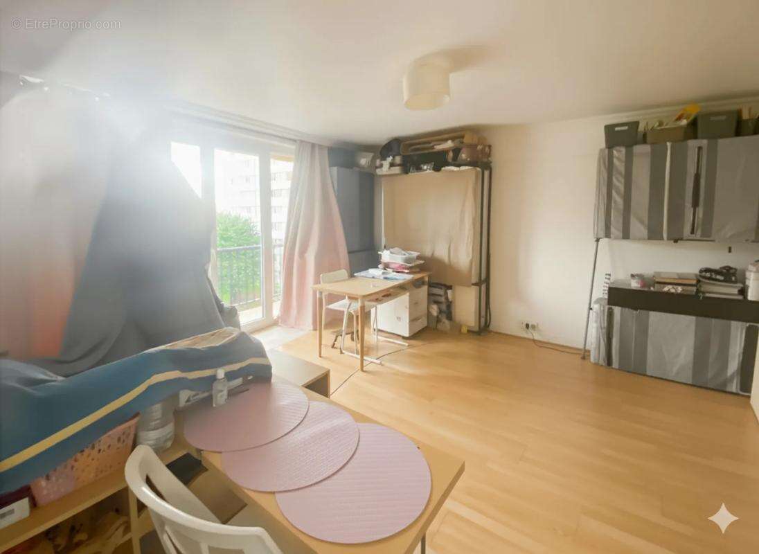 Appartement à EPINAY-SUR-SEINE