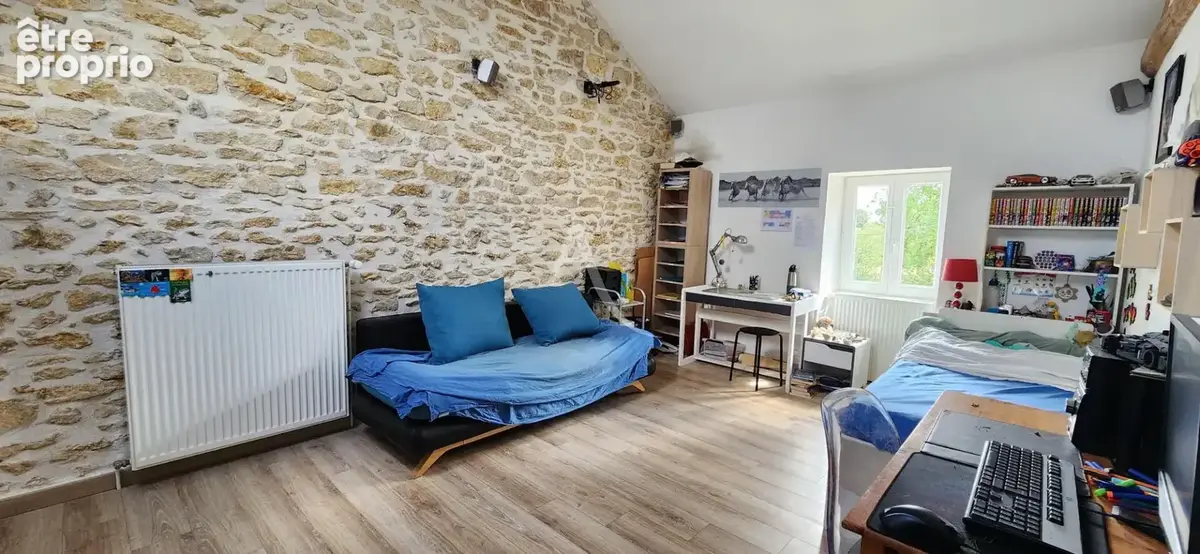 Iteuil - longere - 6 chambres - terrain - gite - photo 3