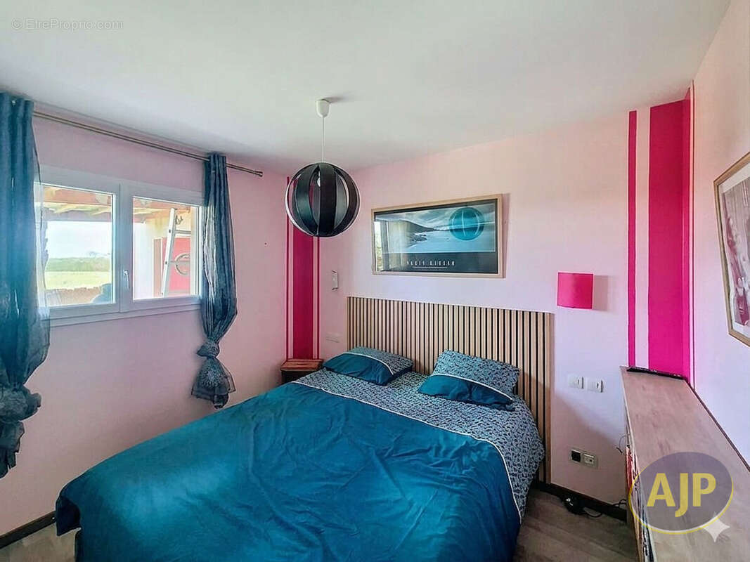 Maison à L'HERBERGEMENT