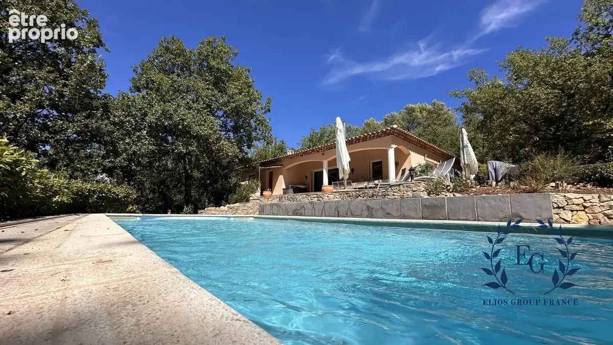Maison 145 m² à Besse-Sur-Issole  - photo 8
