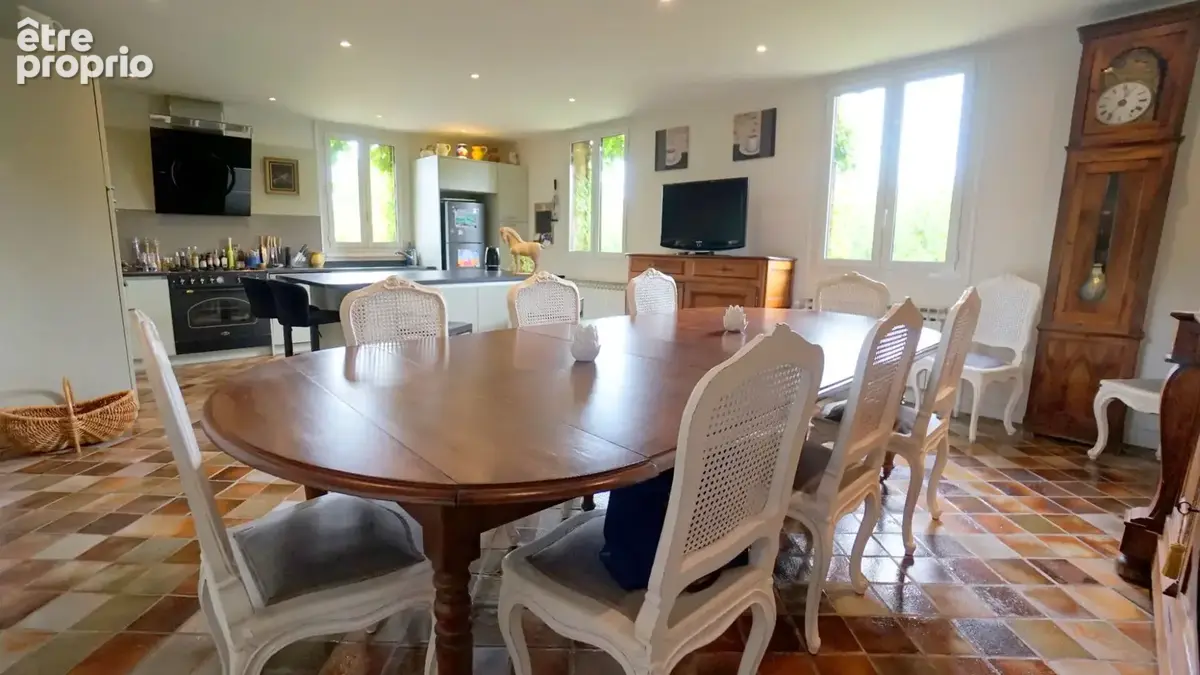 Maison familiale - 6 chambres - 250 m2 - photo 8