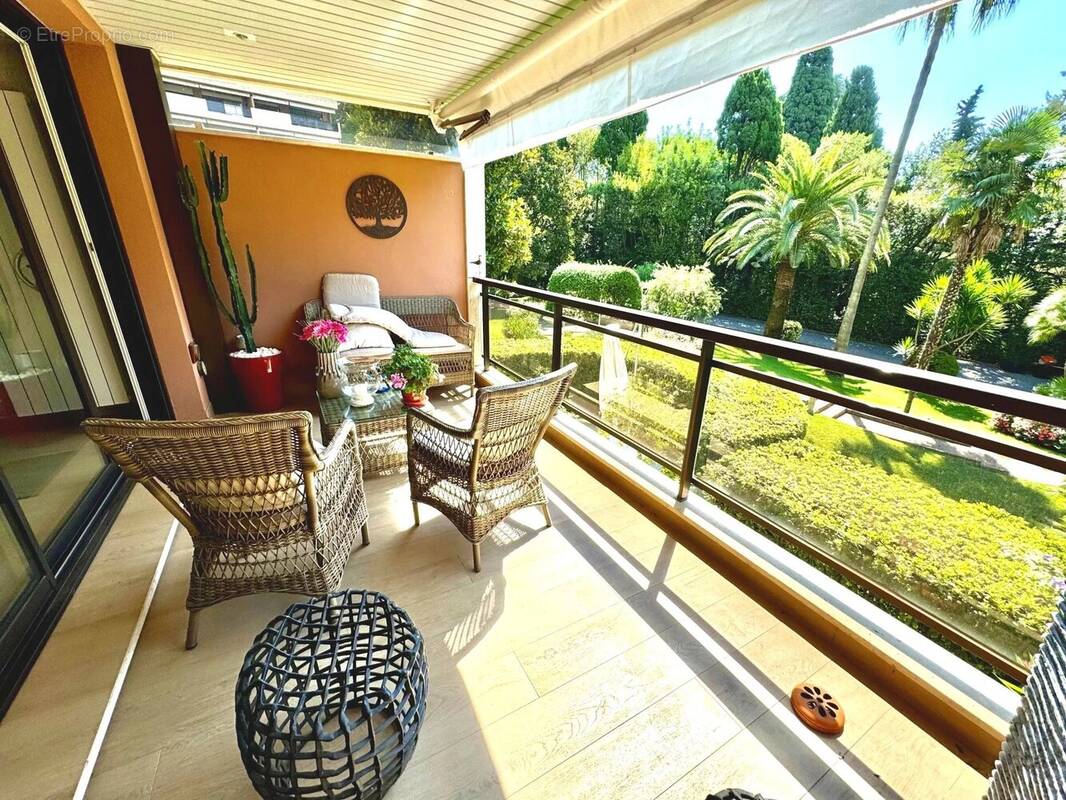 Appartement à CANNES