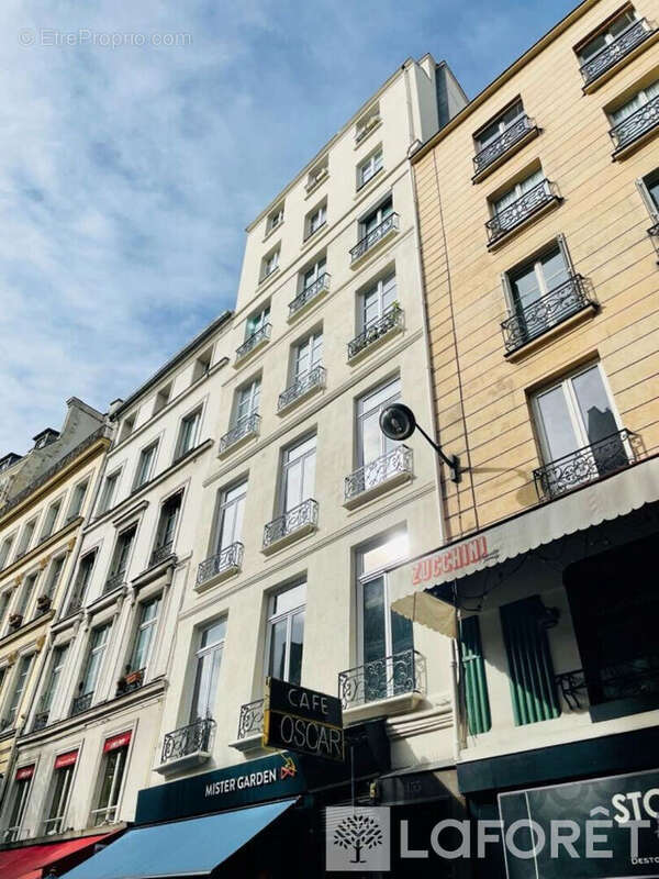 Appartement à PARIS-2E